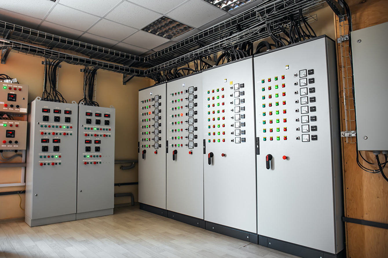 Schalt&shy;anlagen&shy;bau bei Indukto Elektrotechnik in Dachau